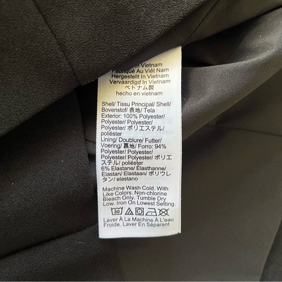 NEW J Crew ‘Scoopneck Vest in Drapey Crepe’ in Black Size 4 $98 Retail - Picture 6 of 11